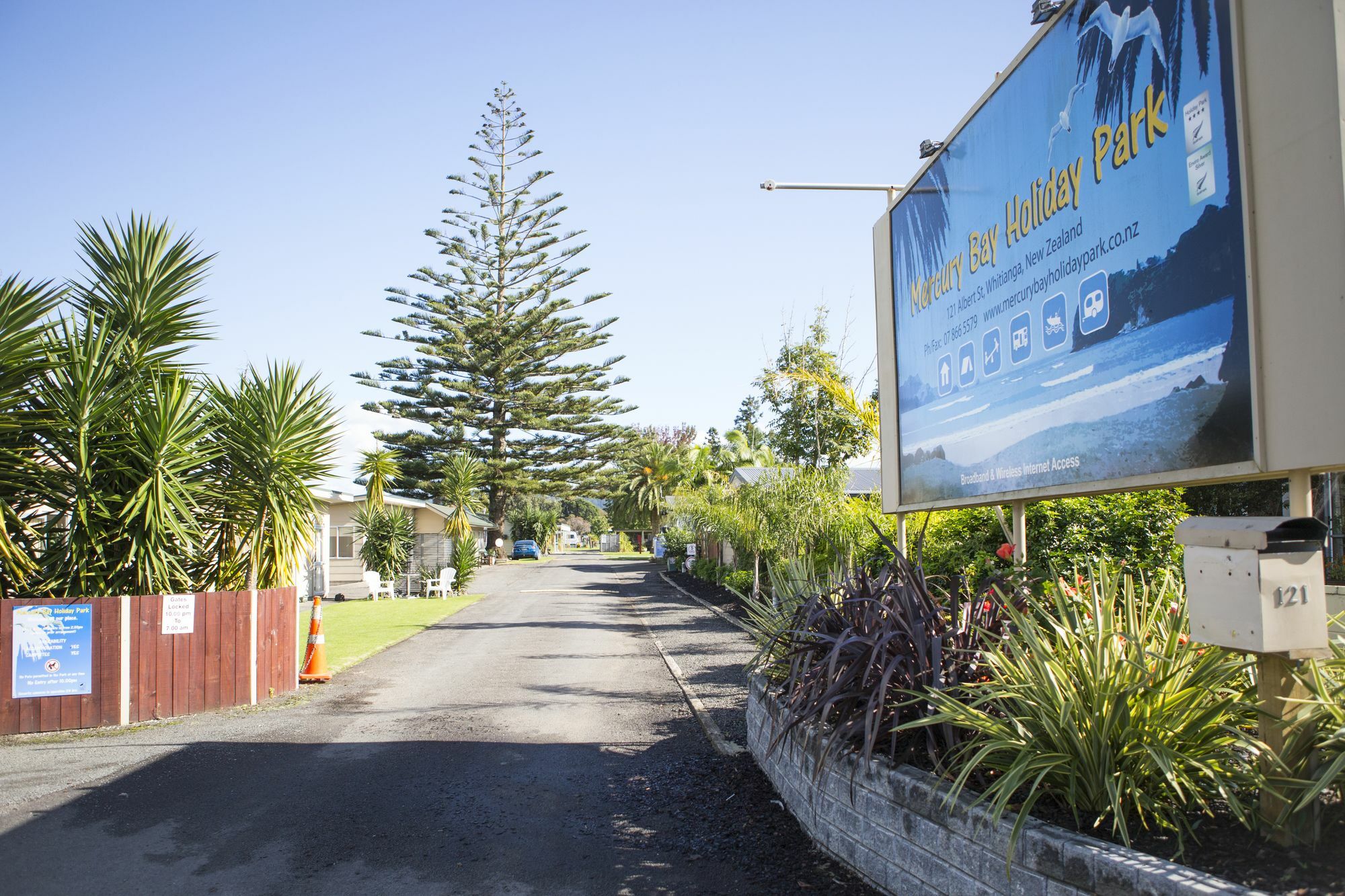 Hotel Mercury Bay Holiday Park Whitianga Esterno foto